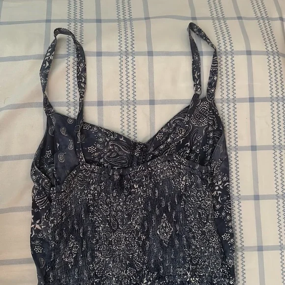 Blue Paisley Cut-Out Romper - Picture 7 of 11